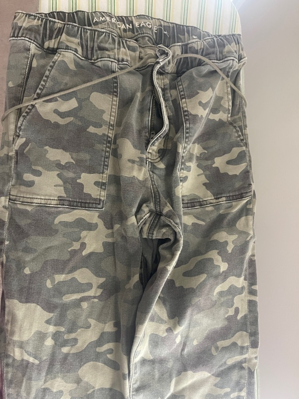 American Eagle Outfitters Green Camo Ankle Jeans